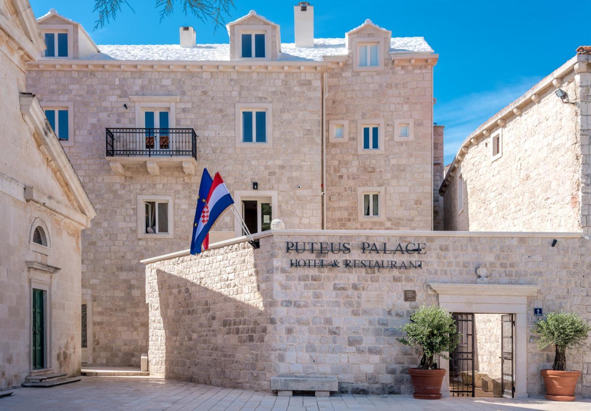 Puteus Palace Heritage Hotel Пучишча Экстерьер фото